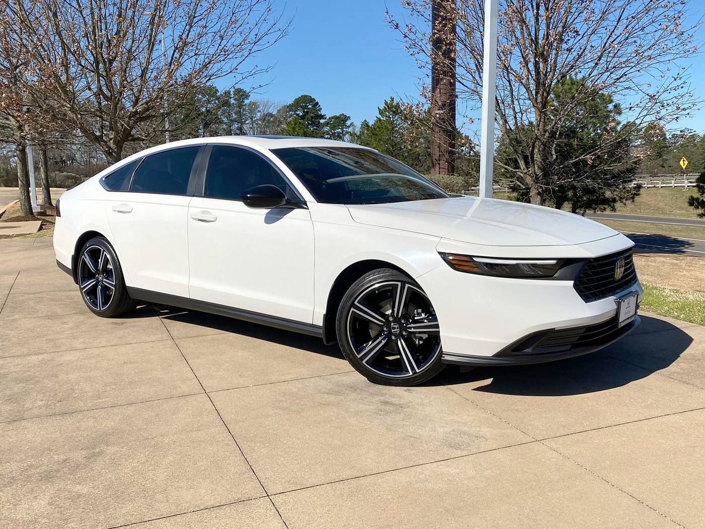 2023 Honda Accord Hybrid Sport — Sedan — 14,547 mi — Longview, TX