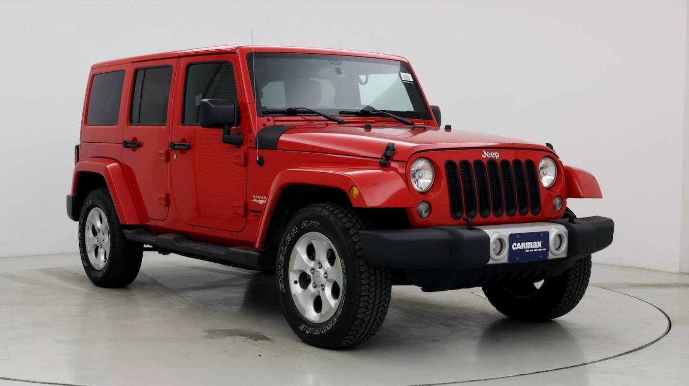 2015 Jeep Wrangler Sahara — SUV — 116,242 mi — Bloomington, IL
