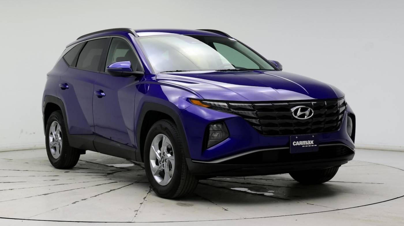 2022 Hyundai Tucson SEL — SUV — 23,842 mi — Bloomington, IL