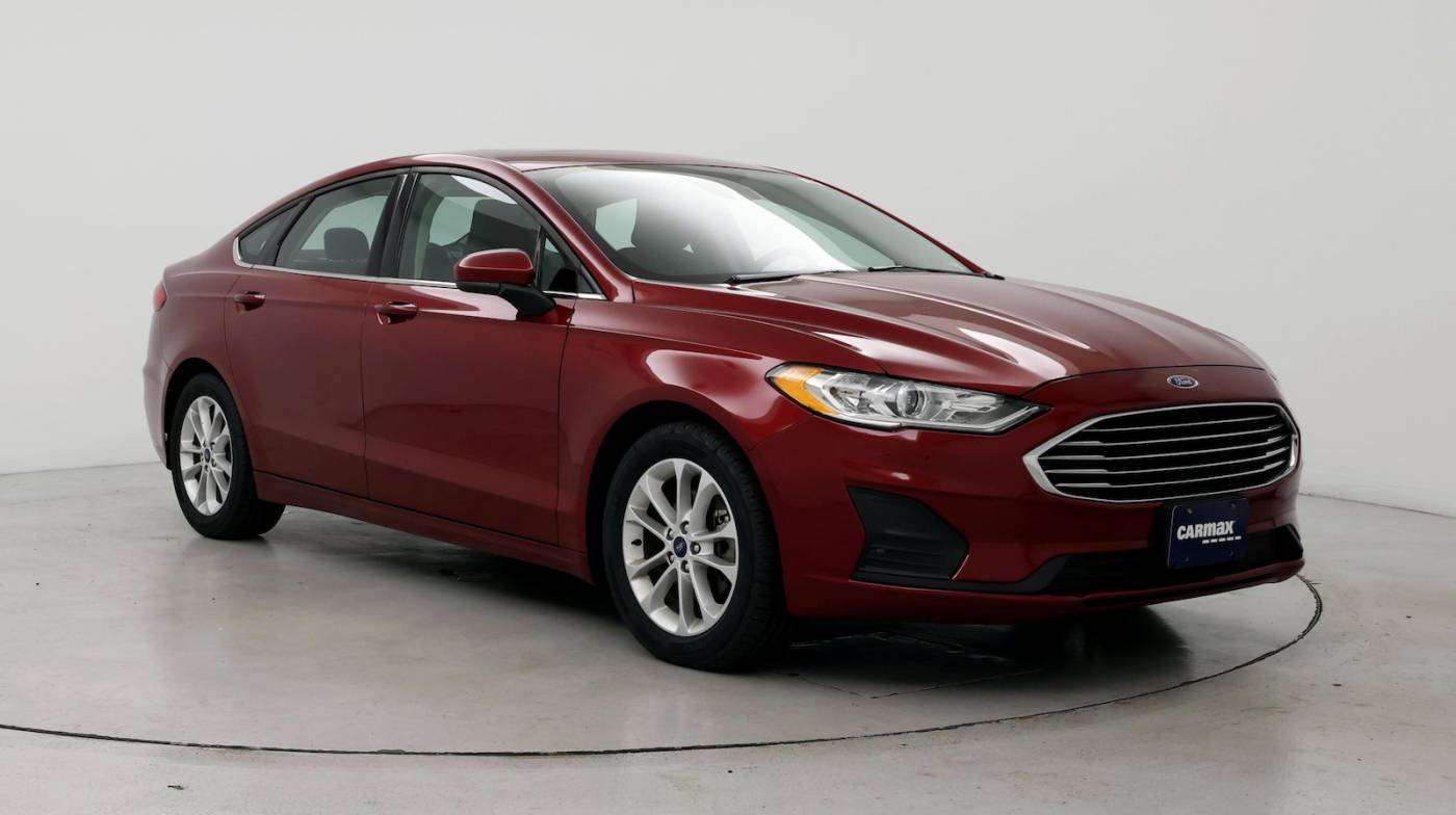 2019 Ford Fusion SE — Sedan — 50,147 mi — Bloomington, IL
