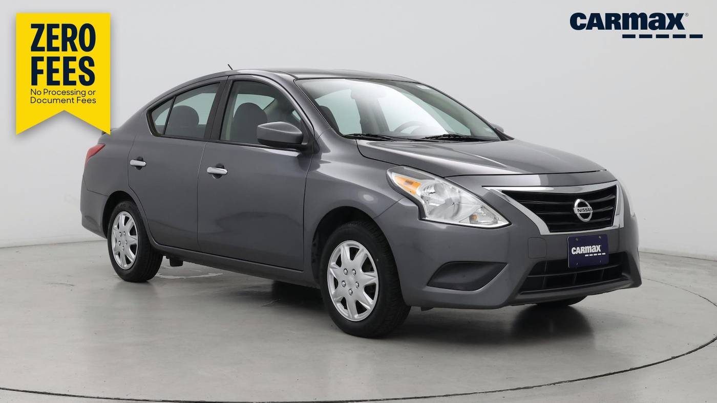 2018 Nissan Versa SV