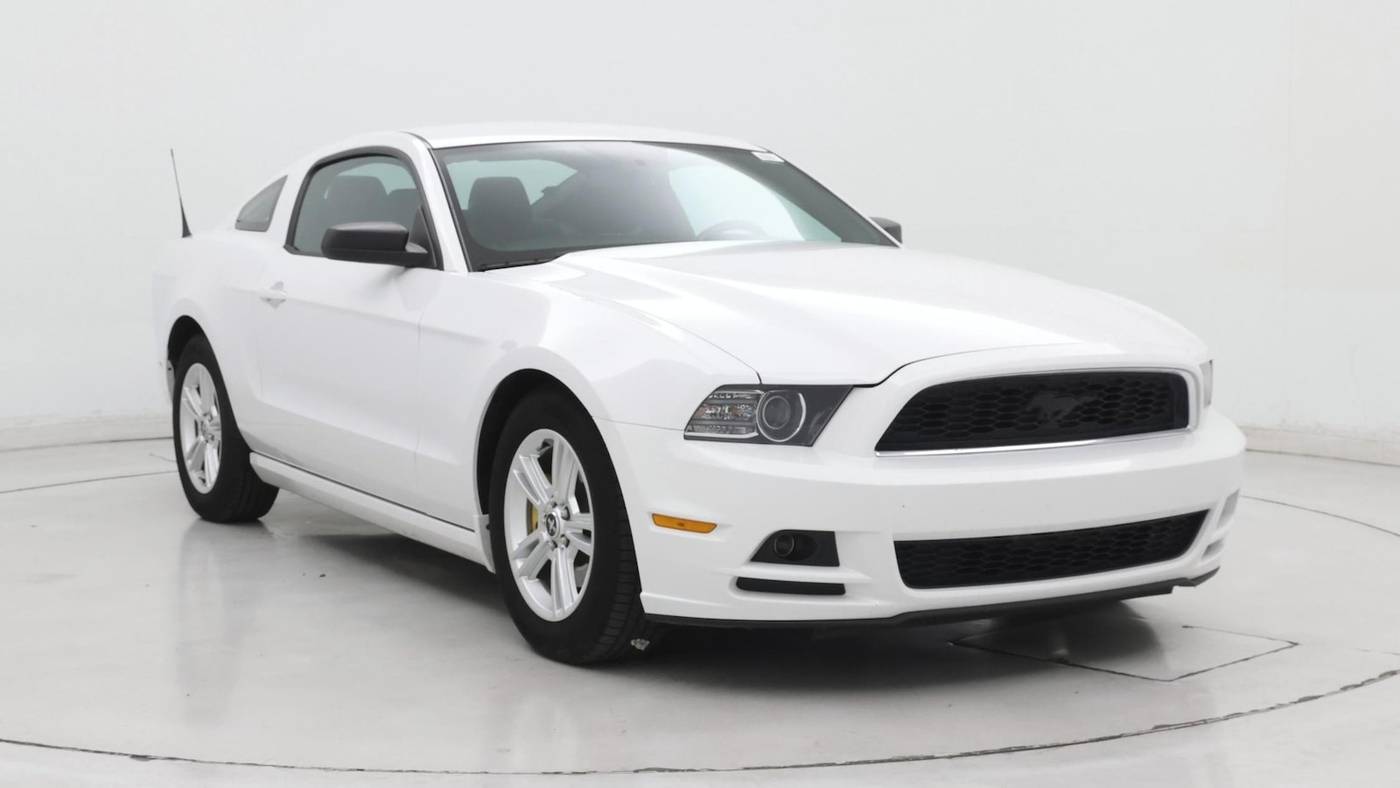 2014 Ford Mustang V6