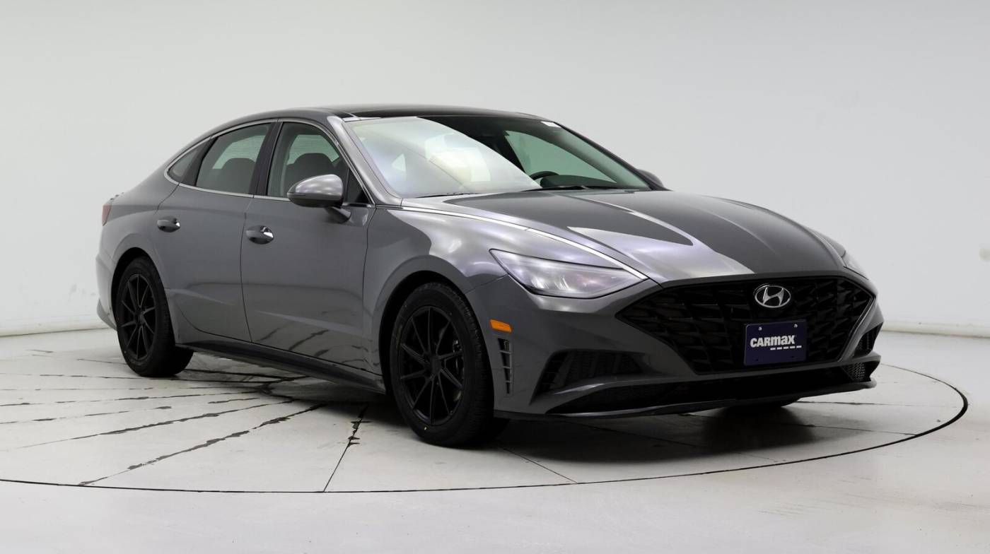2021 Hyundai Sonata SEL — Sedan — 52,420 mi — Bloomington, IL
