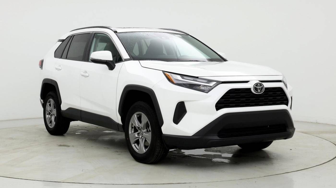 2023 Toyota RAV4 XLE — SUV — 17,510 mi — Buford, GA