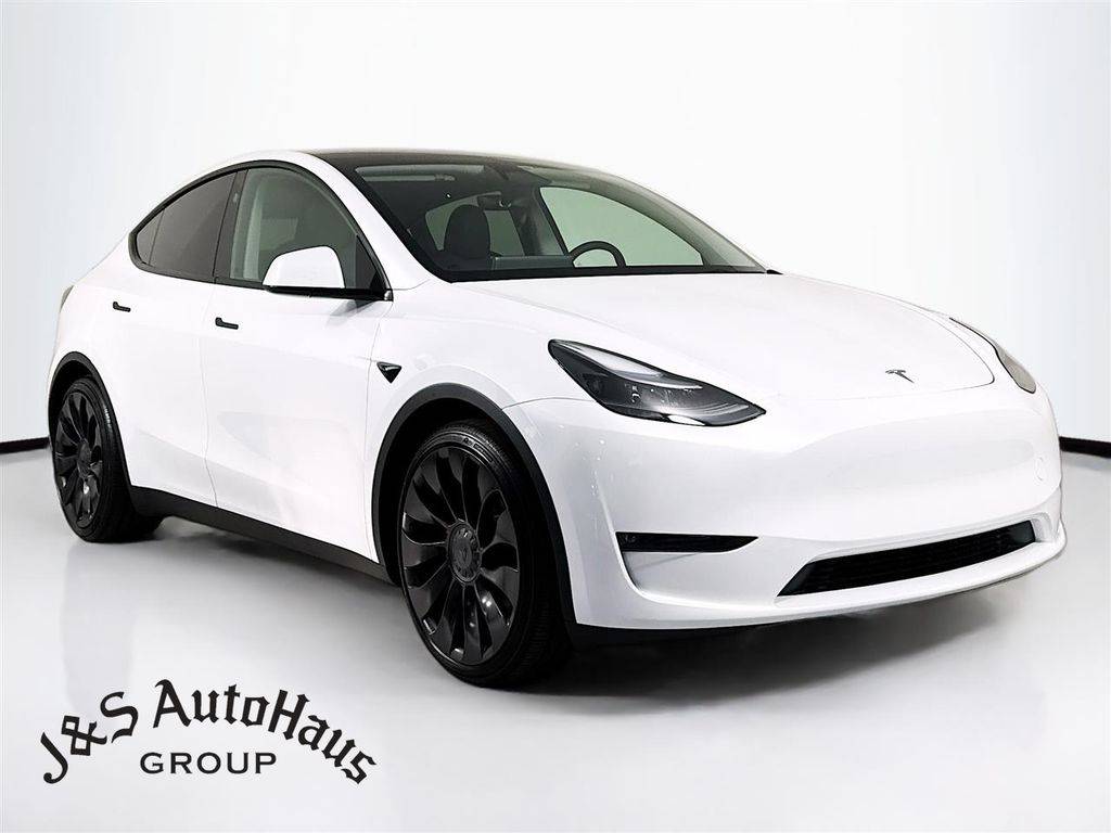 2025 Tesla Model Y Performance — SUV — 348 mi — Ewing, NJ