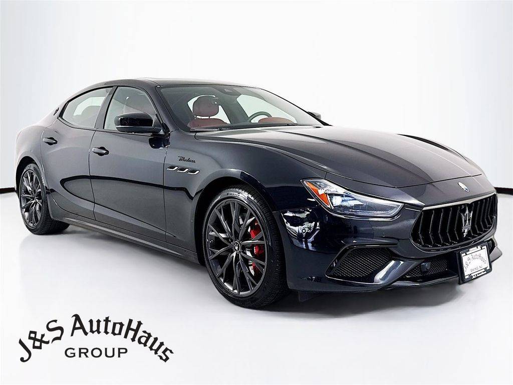 2022 Maserati Ghibli Modena Q4 — Sedan — 32,594 mi — Ewing, NJ