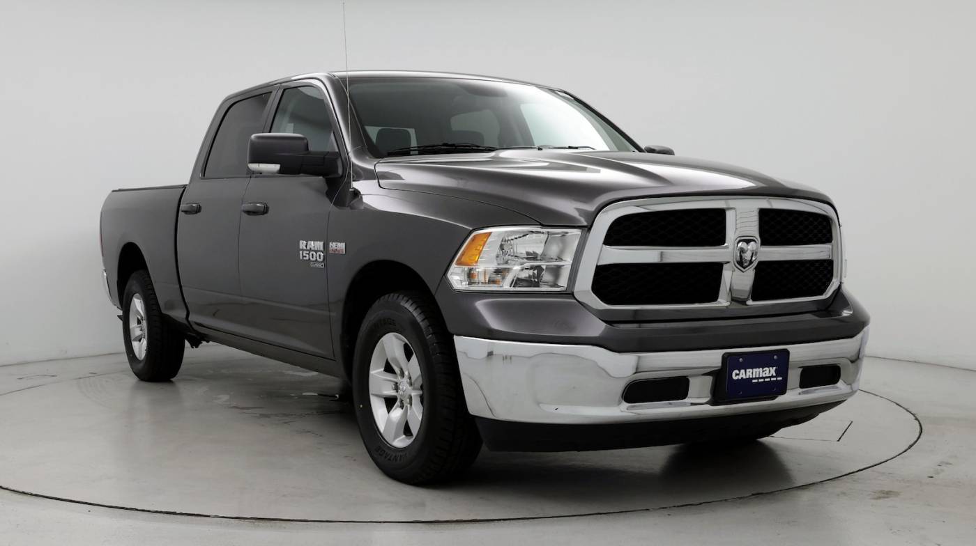 2020 Ram 1500 Classic SLT — Pickup Truck — 39,910 mi — O'Fallon, IL