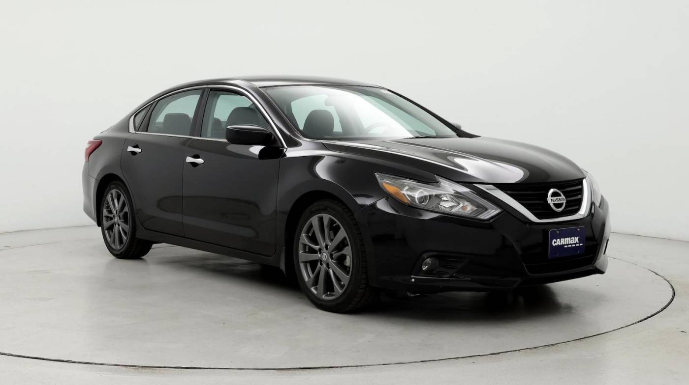 2018 Nissan Altima 2.5 SR — Sedan — 36,661 mi — O'Fallon, IL