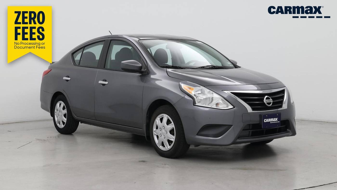 2019 Nissan Versa SV