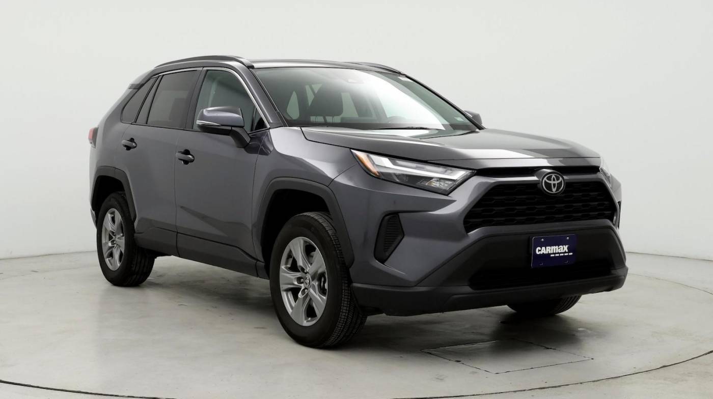 2024 Toyota RAV4 XLE — SUV — 16,713 mi — O'Fallon, IL