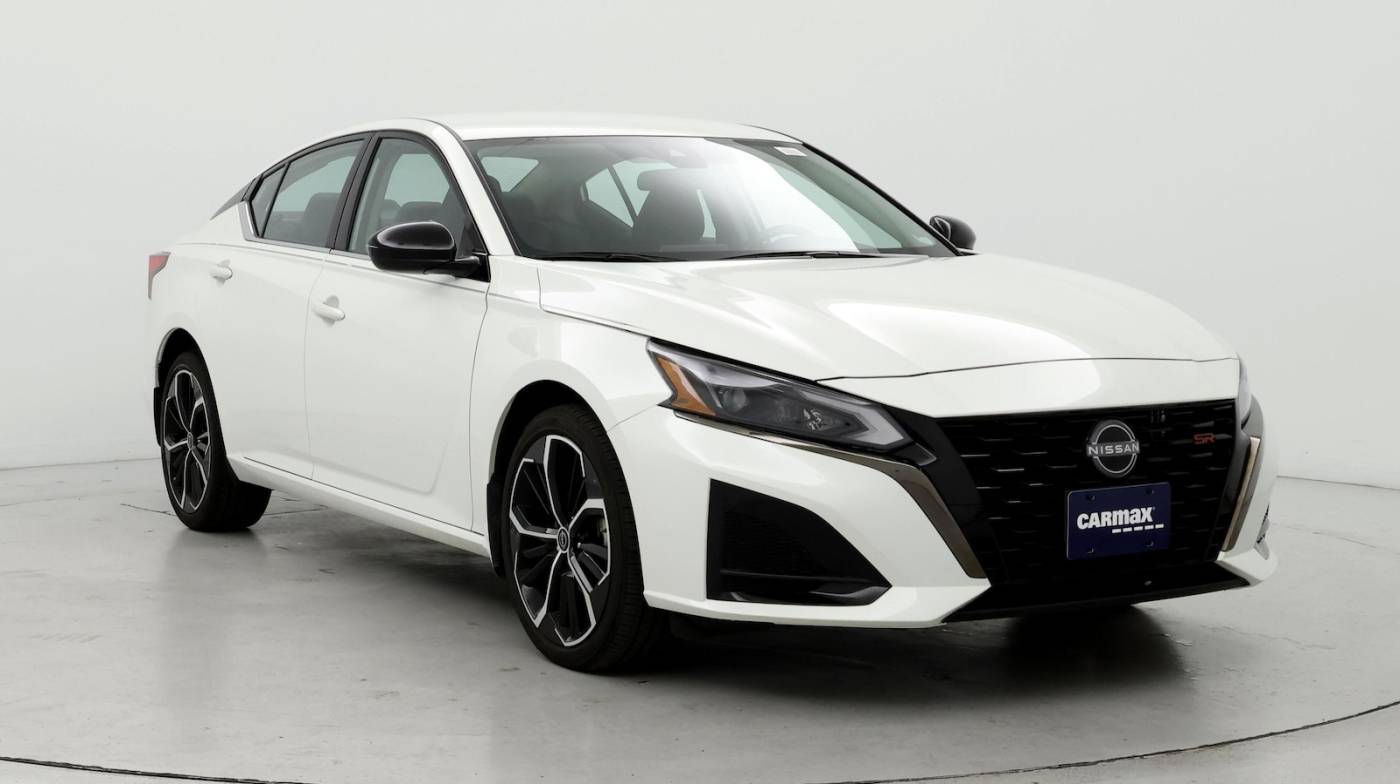 2023 Nissan Altima SR — Sedan — 22,966 mi — O'Fallon, IL