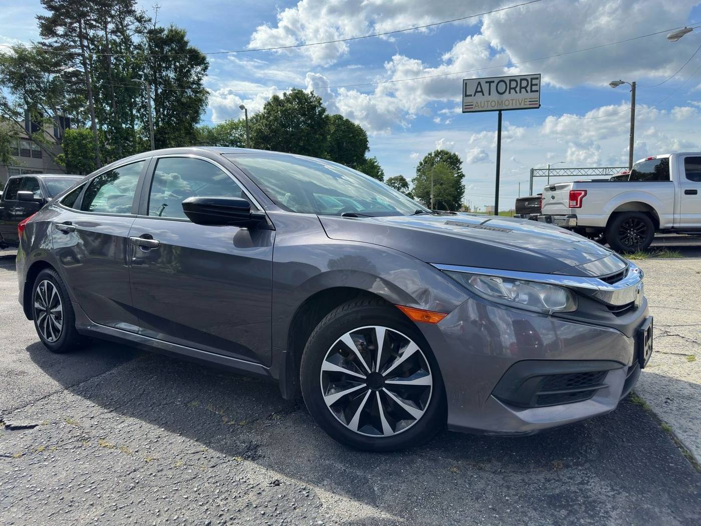 2017 Honda Civic LX — Sedan — 116,577 mi — Charlotte, NC
