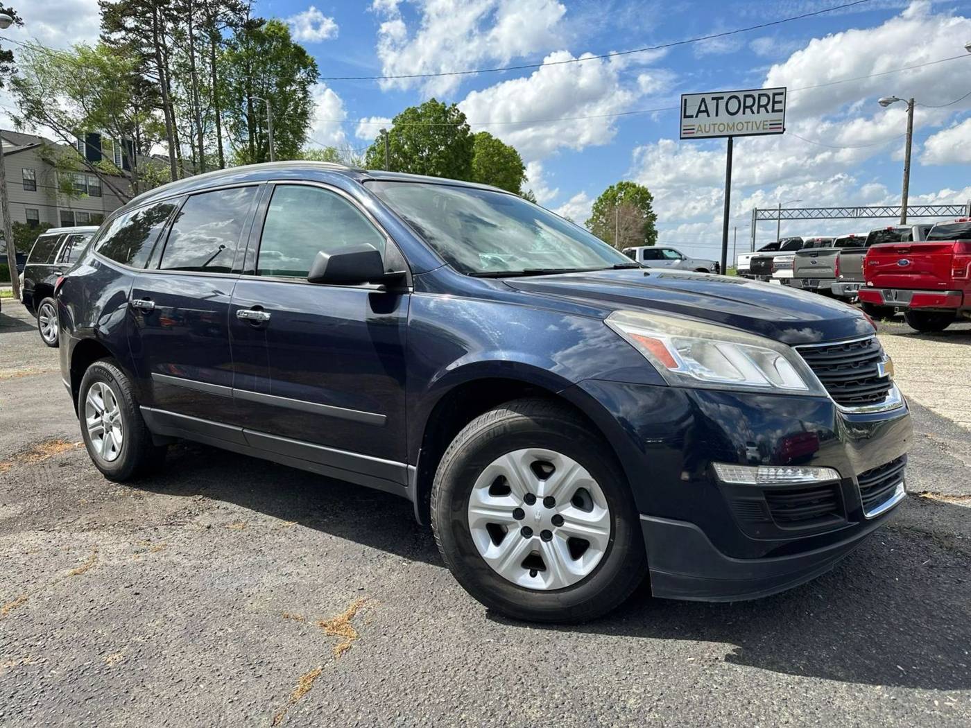 2015 Chevrolet Traverse LS — SUV — 89,134 mi — Charlotte, NC
