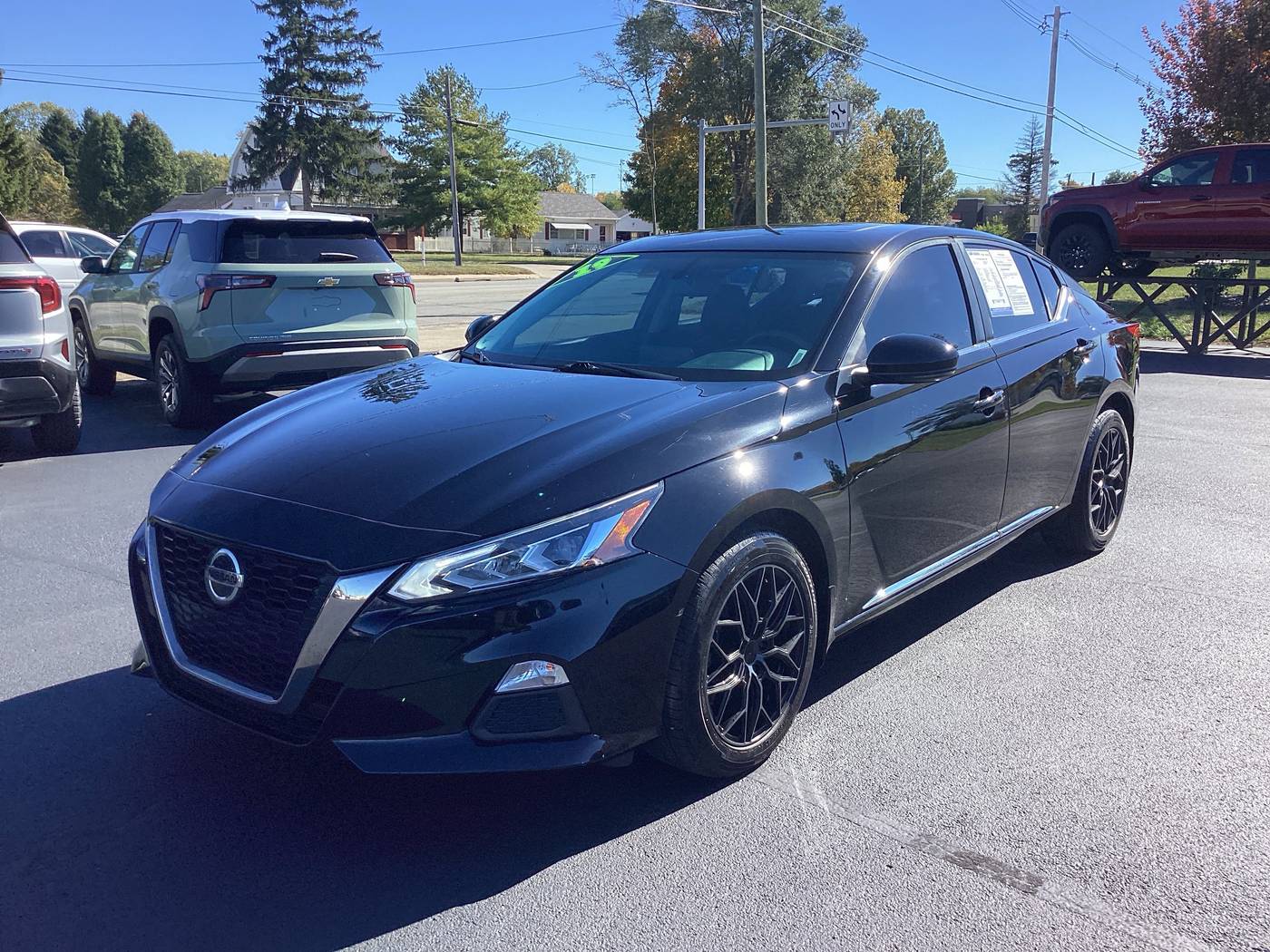 2019 Nissan Altima SR — Sedan — 109,459 mi — Lebanon, IN