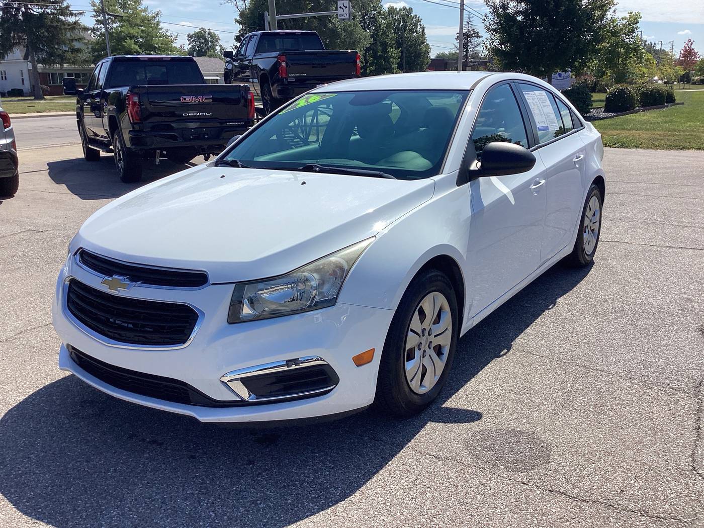 2016 Chevrolet Cruze Limited LS — Sedan — 100,339 mi — Lebanon, IN