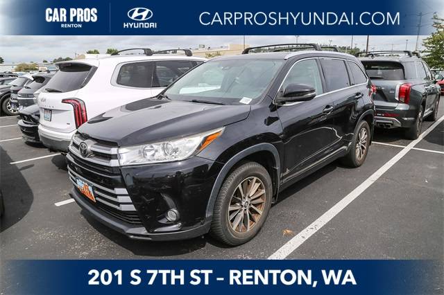 2018 Toyota Highlander XLE — SUV — 117,738 mi — Renton, WA
