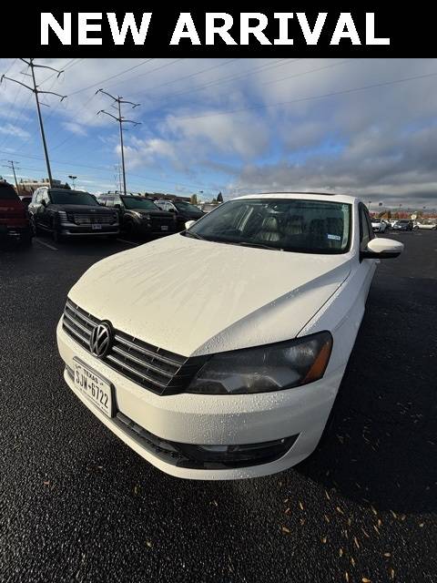 2013 Volkswagen Passat SEL Premium — Sedan — 162,749 mi — Renton, WA