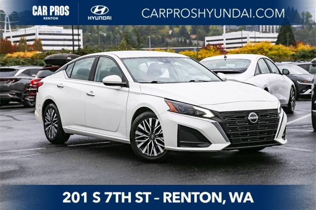 2023 Nissan Altima SV — Sedan — 61,722 mi — Renton, WA