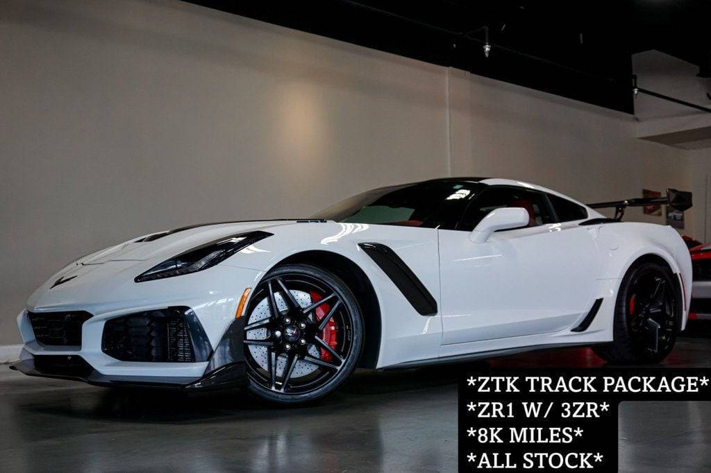 2019 Chevrolet Corvette ZR1 3ZR — Coupe — 8,242 mi — Naperville, IL