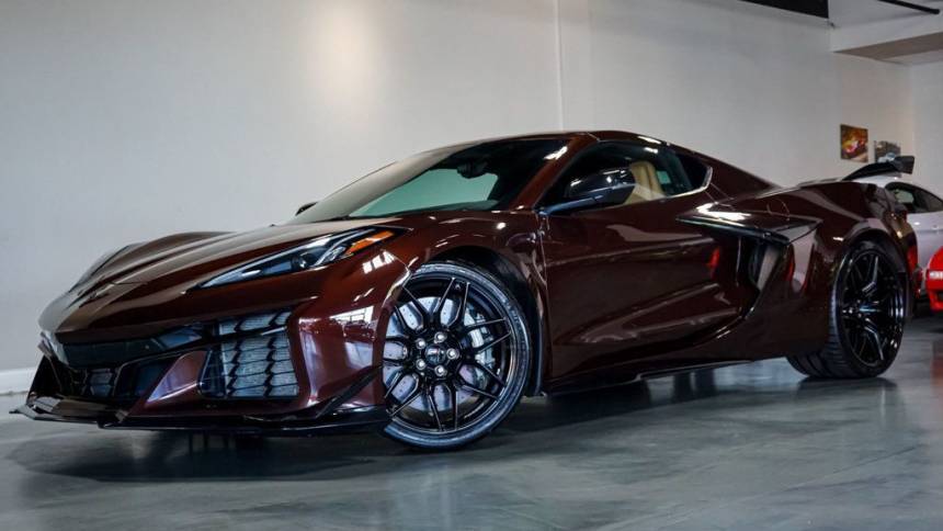 2023 Chevrolet Corvette Z06 2LZ — Coupe — 82,834 mi — Naperville, IL