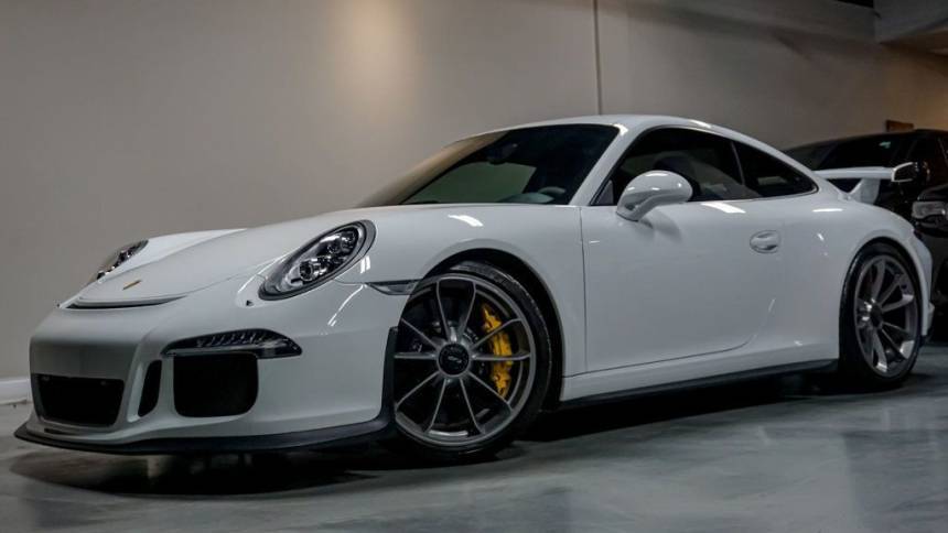 2015 Porsche 911 GT3 — Coupe — 14,456 mi — Naperville, IL