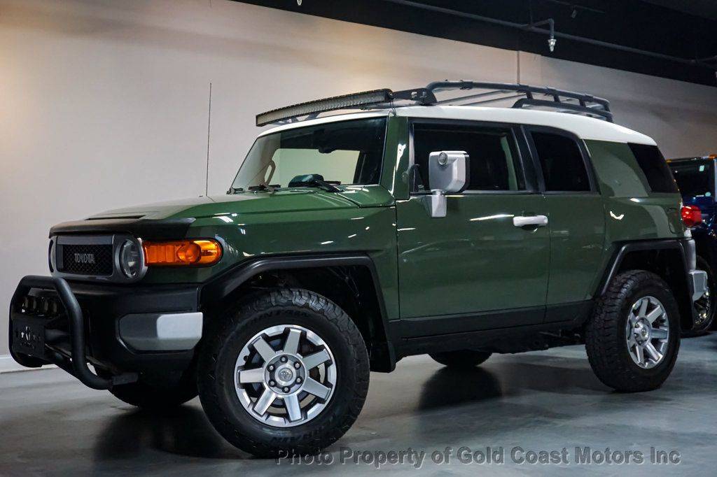 2014 Toyota FJ Cruiser Base — SUV — 69,614 mi — Naperville, IL