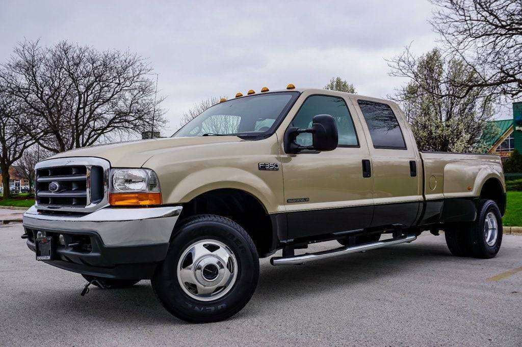 2001 Ford Super Duty F-350 XL — Pickup Truck — 18,453 mi — Naperville, IL
