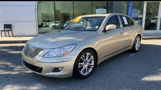 2011 Hyundai Genesis 4.6 — Sedan — 70,999 mi — Jacksonville, FL