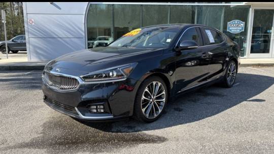 2017 Kia Cadenza Technology