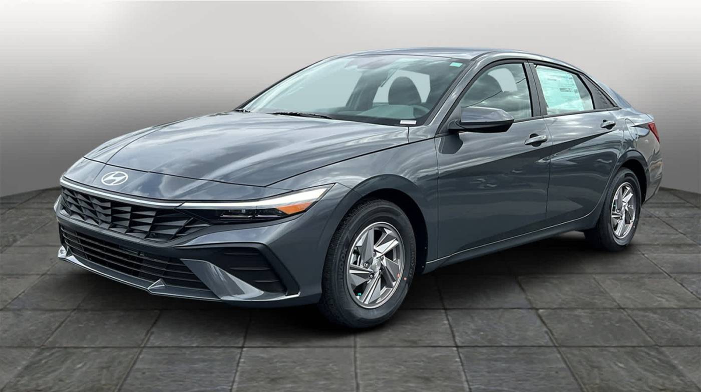 2025 Hyundai Elantra SE — Sedan — 5,301 mi — Reno, NV