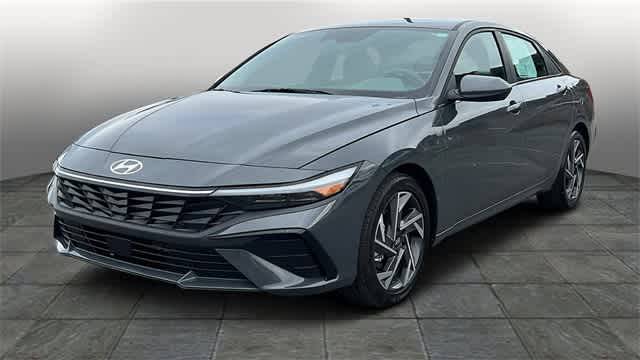 2024 Hyundai Elantra SEL — Sedan — 8,722 mi — Reno, NV