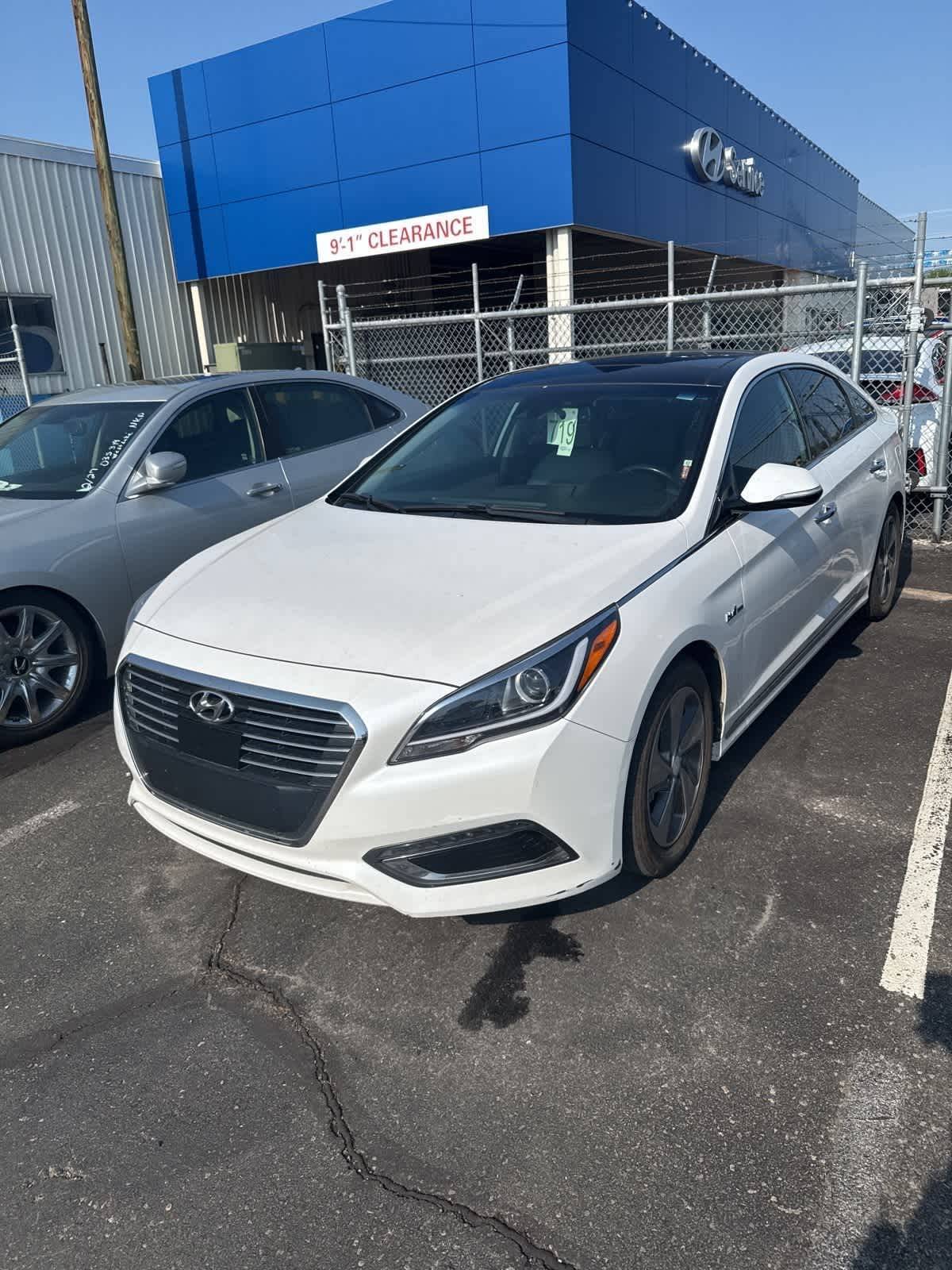 2016 Hyundai Sonata Hybrid Limited — Sedan — 89,029 mi — Reno, NV