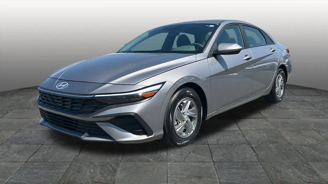 2025 Hyundai Elantra SE — Sedan — 5,276 mi — Reno, NV