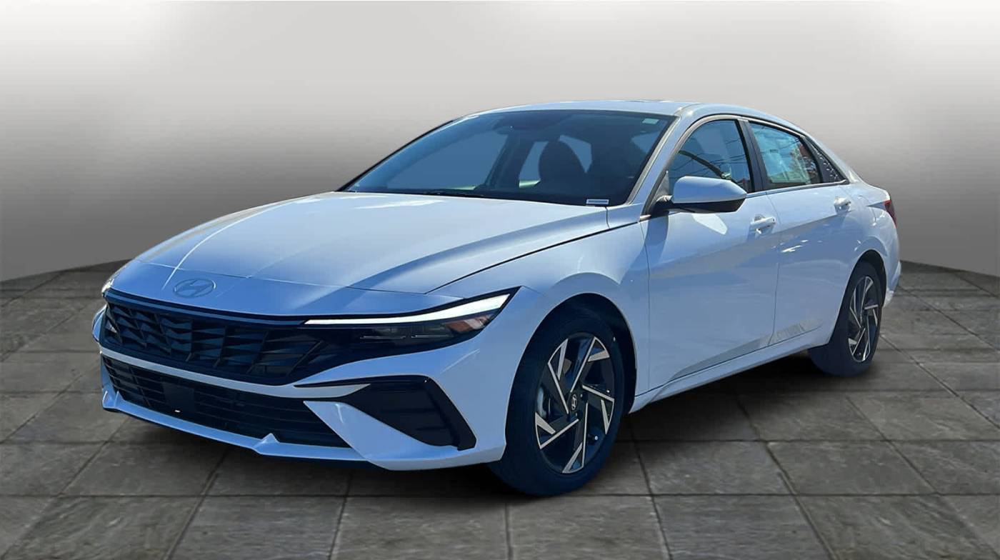 2025 Hyundai Elantra SEL Convenience — Sedan — 5,255 mi — Reno, NV