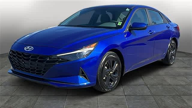 2023 Hyundai Elantra Hybrid Blue — Sedan — 31,135 mi — Reno, NV