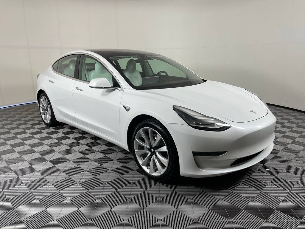 2018 Tesla Model 3 Long Range — Sedan — 68,618 mi — Issaquah, WA