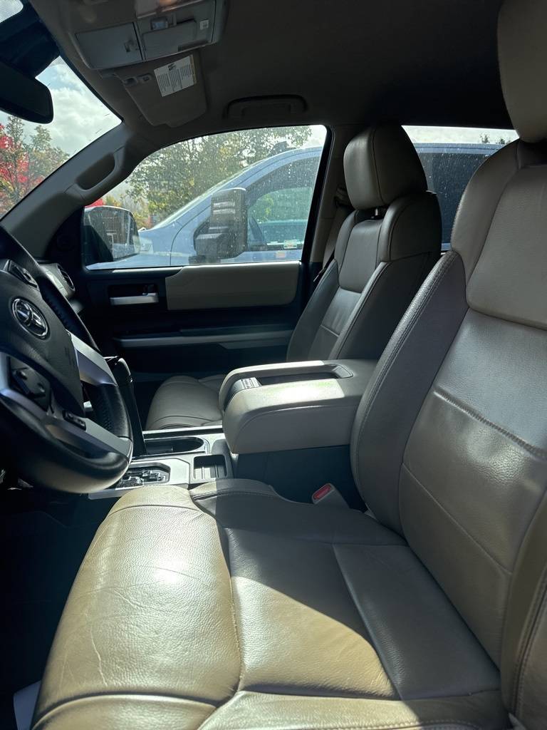 2020 Toyota Tundra Limited — Pickup Truck — 27,741 mi — Issaquah, WA