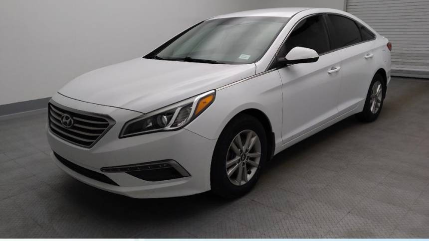2015 Hyundai Sonata SE — Sedan — 73,437 mi — Lakewood, CO