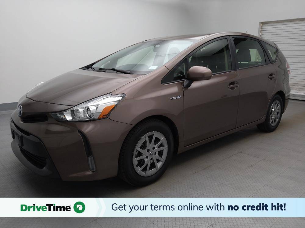 2017 Toyota Prius v Two — Wagon — 63,413 mi — Lakewood, CO