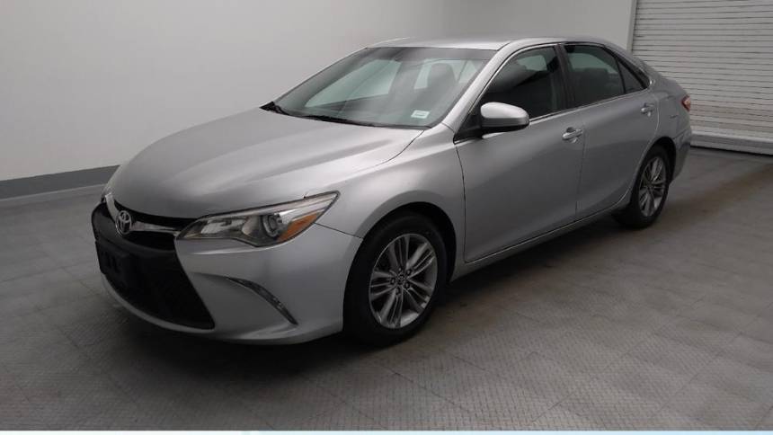 2015 Toyota Camry SE — Sedan — 95,052 mi — Lakewood, CO