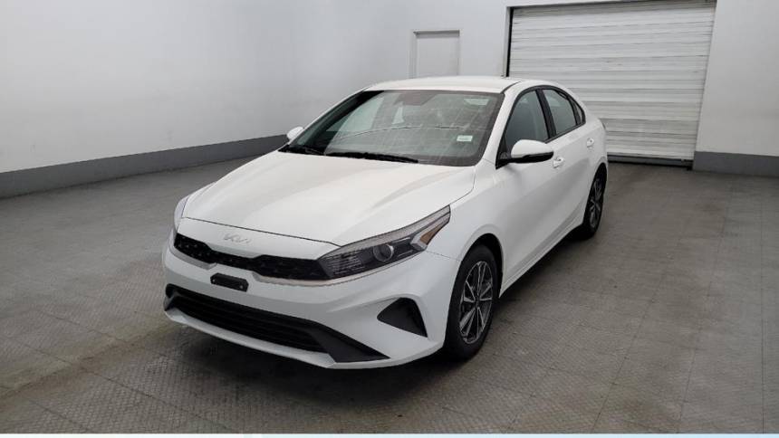 2022 Kia Forte LXS — Sedan — 3,747 mi — New Castle, DE
