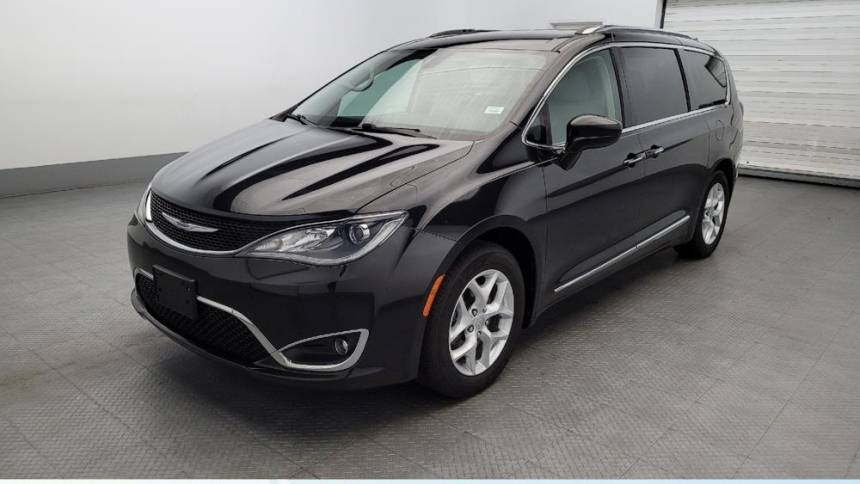2018 Chrysler Pacifica Touring L Plus — Minivan — 104,845 mi — New Castle, DE