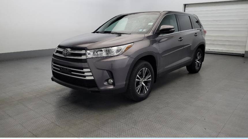2019 Toyota Highlander LE V6 — SUV — 38,357 mi — New Castle, DE