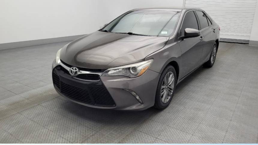 2016 Toyota Camry SE — Sedan — 62,468 mi — Gainesville, FL