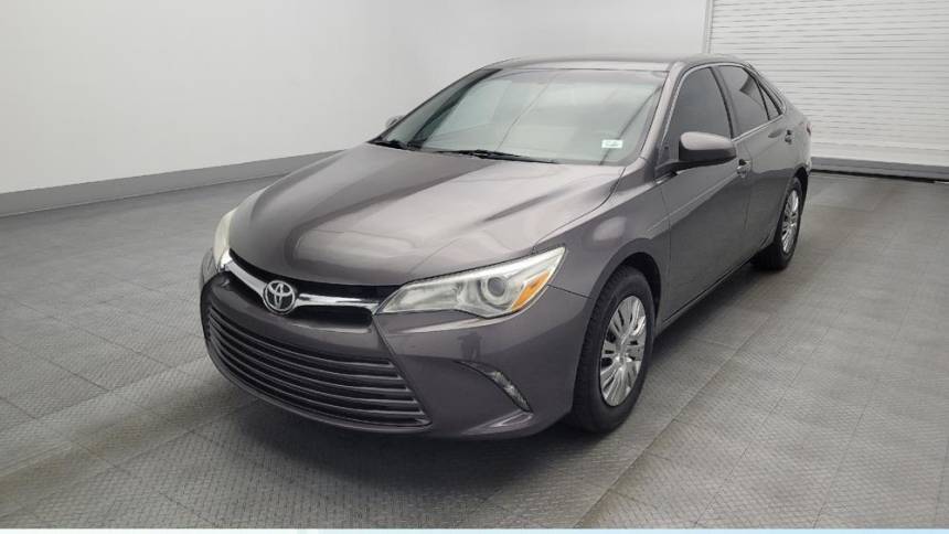 2017 Toyota Camry LE — Sedan — 112,583 mi — Miami, FL
