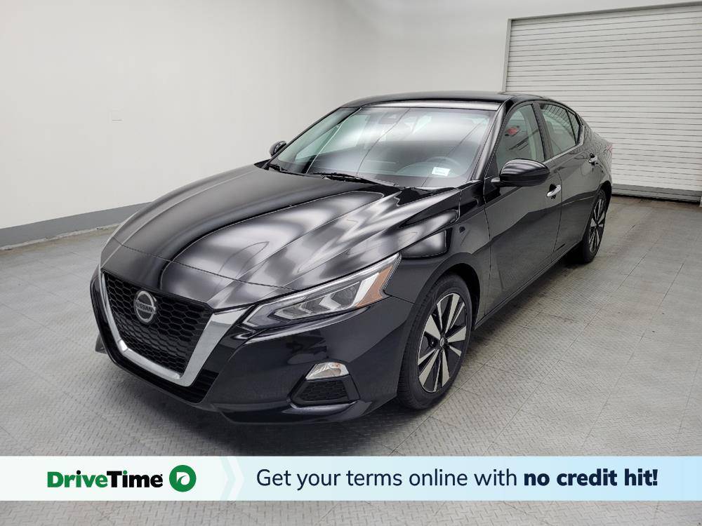 2022 Nissan Altima SV — Sedan — 53,130 mi — Lombard, IL