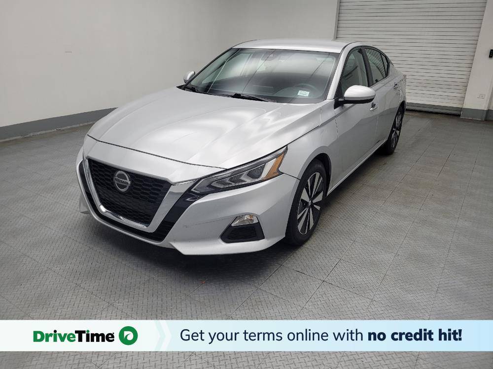 2022 Nissan Altima SV — Sedan — 68,924 mi — Lombard, IL