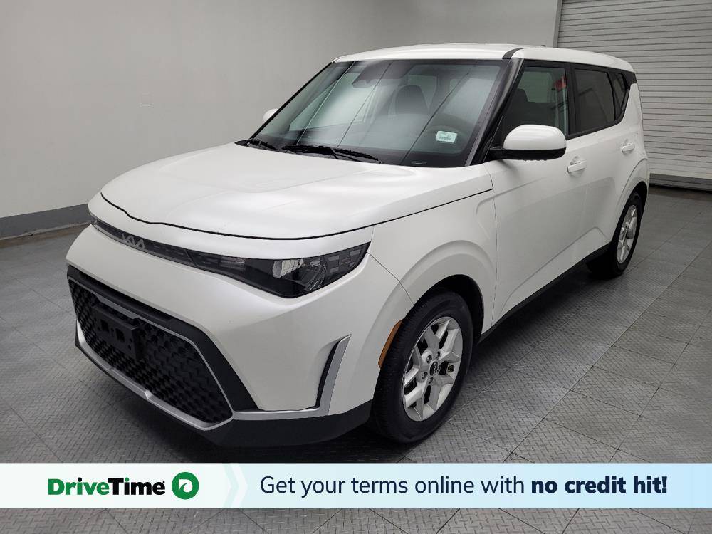 2024 Kia Soul LX — Hatchback — 27,841 mi — Lombard, IL
