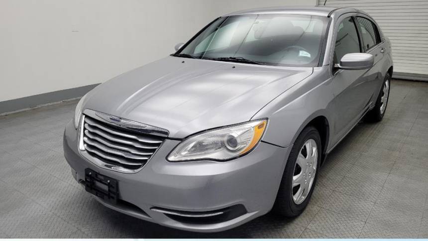 2014 Chrysler 200 LX — Sedan — 66,557 mi — Lombard, IL