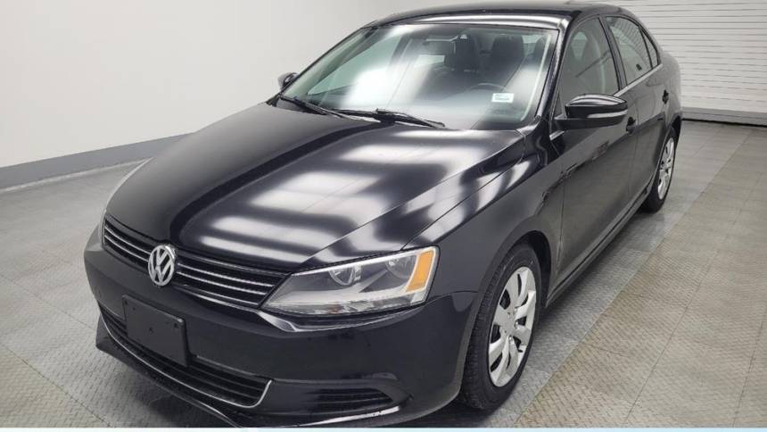 2013 Volkswagen Jetta SE — Sedan — 111,570 mi — Highland, IN